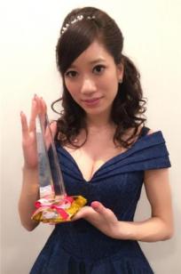 东凛(東凛) 2015年度DMM最佳表演赏