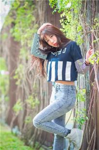 蓁羚- 成熟女人写真系列之眉长鬓青