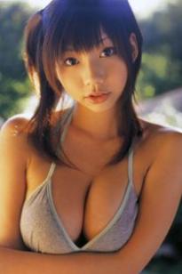 小泉麻耶