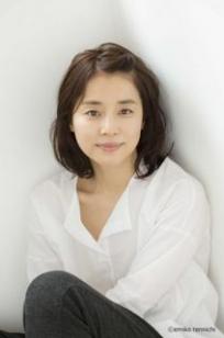 石田百合子