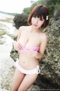 性感女神晓茜sunny 波点式比基尼系列