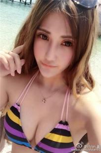 刘沁雯 微博私房美图