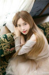 江羡璐SyLvia 完美的曲线与高挑的身材并存
