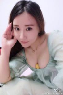 王格(王婉悠)