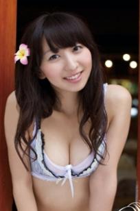 飯田里穂(饭田里穗)