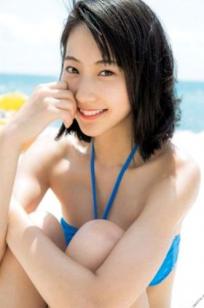 武田玲奈2nd写真集「rena」高清套图：清纯少女泳装泳池私房与纽约街拍