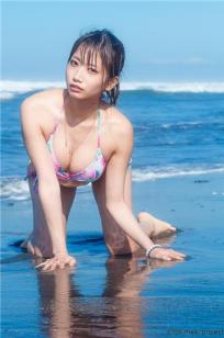 楠ろあ-[甜美天然呆]高清写真图的制服高校妹