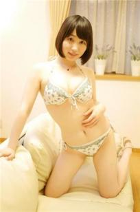 青井まりん 白皙美女私房照诱惑写真图