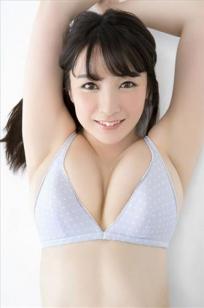 紺野栞 [YS-Web]高清写真图vol.669 Fカップルプルちゃん入学