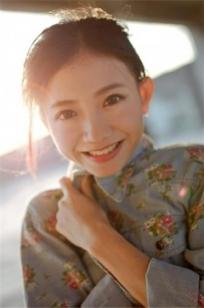 可艾(keai) 娇小型外拍正妹