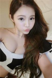 周依辰(周依宸) 蹦乳妹的E-cup清纯照