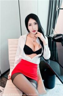 长腿美人余馨妍 职场OL黑丝诱惑