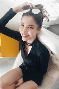 Abigale- 美女设计师Ig私房照
