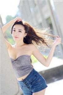 赵芸- 成熟女人户外写真系列七