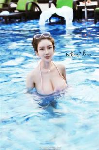 咪娜Mina 气质女神私房照诱惑写真图