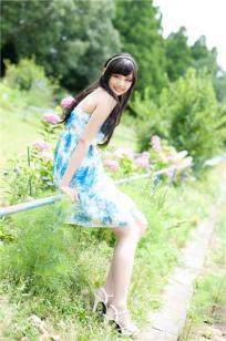 熊江琉唯 气质美女外拍特辑