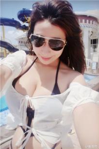 姜雨宏Ava 性感火辣比基尼美图
