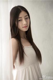 Lolly章莹 超养眼气质美女写真图
