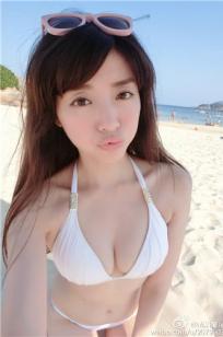 成语荞(吴娟仪) 美腿白皙电眼女神