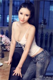 万千宠儿baby(小熊baby-O) 已删除的性感写真图