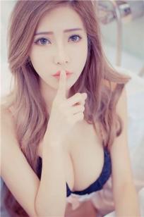 台湾辣模沈雅琪 分外妖娆的性感写真
