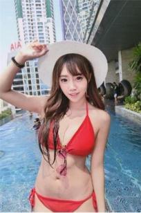 金融界小只马太抢眼 肤白貌美还事业心强