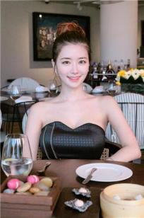 南韩J杯人妻韩申颖 Ig最新私房美照