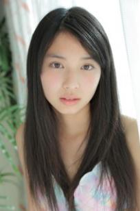 木下彩音
