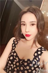 刘诗琪Daisy 微博私房美照
