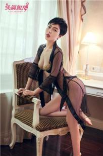 千金女神卓然 形象丰满矛盾体