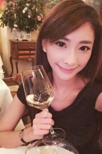 Carina Lee(Carina布丁)