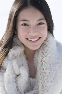 久保田纱友 雪国北海道美少女