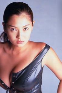 吉田里深