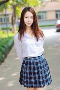 NIKO小玥玥(吴玥) 微博唯美系养眼写真图