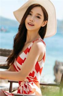 韩国女神孙允珠 唯美沙滩长裙系列
