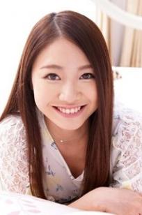 阿川里穗