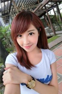 黄若薇Vivi 大眼气质女主播私房照诱惑写真图