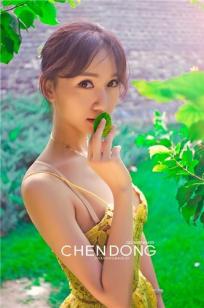 气质美女Audrey如 清爽街拍唯美家居