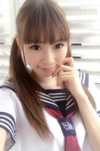 望月里美