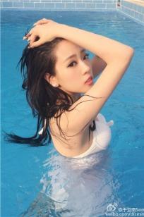 于亚南 微博私房写真图