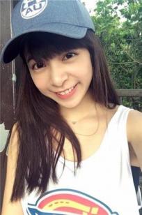 王怡之 邻家女孩俏皮空姐