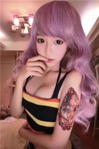 吴心慈 洋娃娃般的正妹也有如此好身材