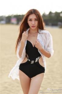vivian芊芊 性感时尚诱惑写真图