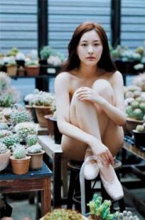 高登女神陈滢 最新写真图集「半透明的舞娘」预览图