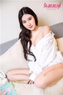 文艺女生七姑娘 少女与画儿为伴