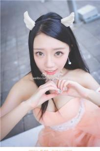 小爽Pure 2016ChinaJoy恺英网络展台SG
