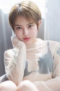 lynne黎茉