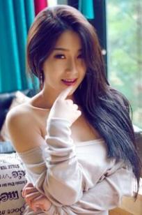 梁允儿YUNER