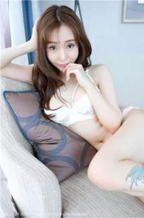 极致小美女顾灿 日系蓝白条三点式