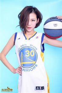 乔米 #头条女神#库里美女球迷性感写真图